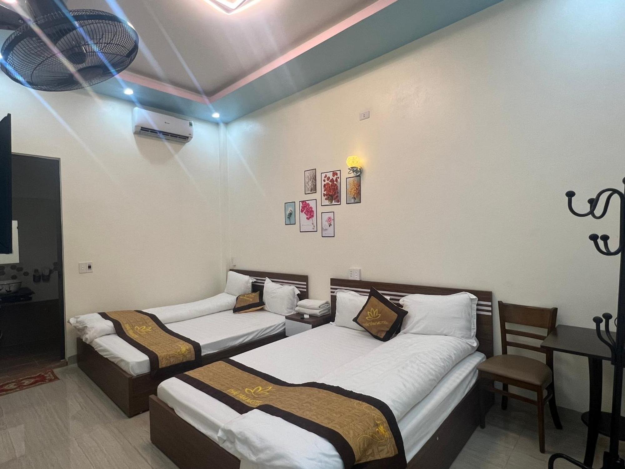 Thai Tam Motel Dong Van  Exterior photo